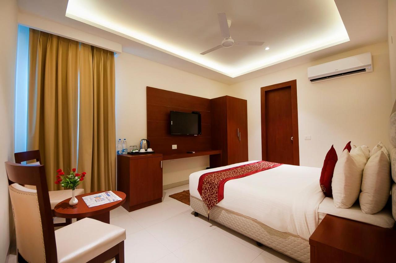 Hotel Z Suite-Near Delhi Airport New Delhi Ngoại thất bức ảnh