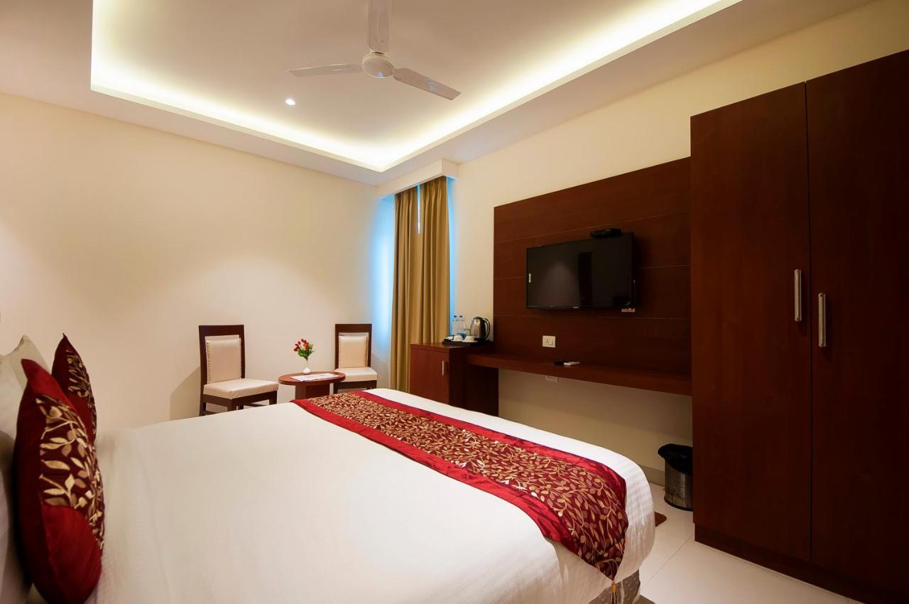 Hotel Z Suite-Near Delhi Airport New Delhi Ngoại thất bức ảnh