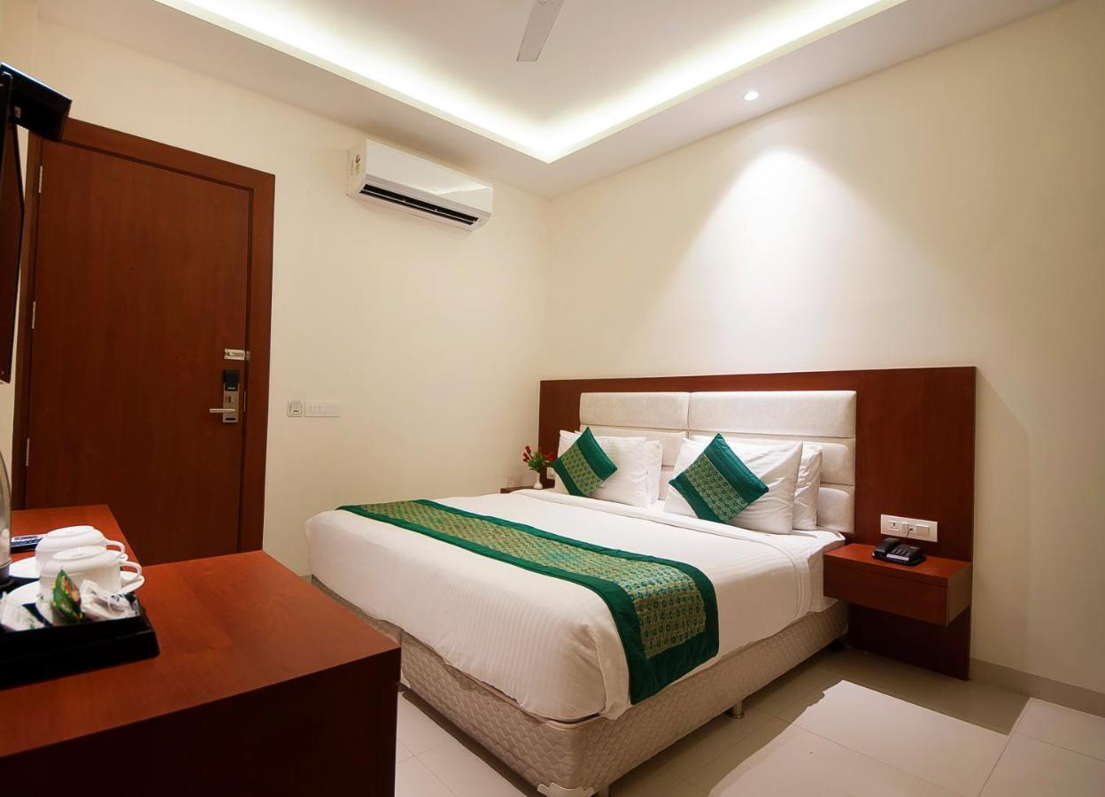 Hotel Z Suite-Near Delhi Airport New Delhi Ngoại thất bức ảnh
